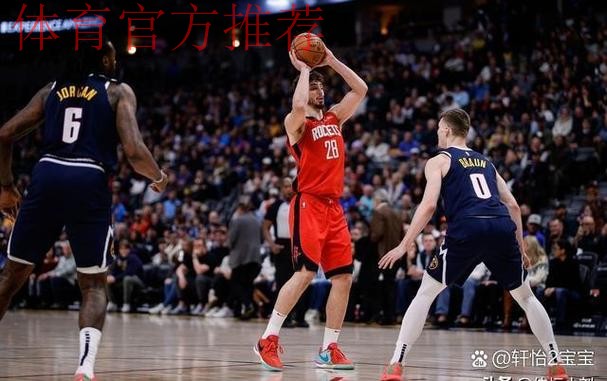 阿门持球突破,空中滑翔闪过约基奇打板攻进2+1