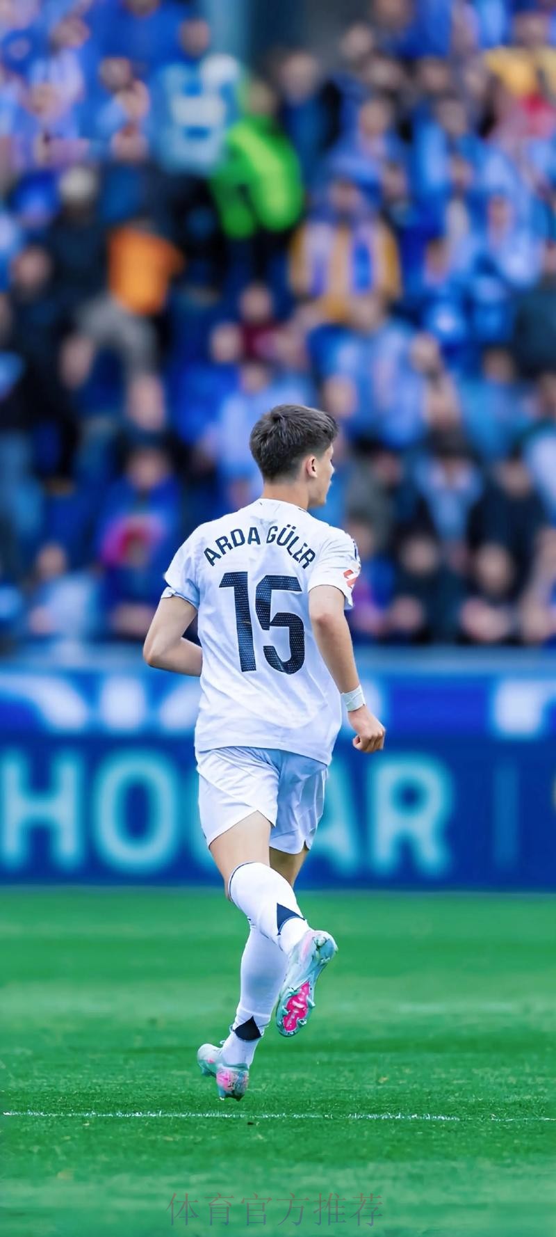 皇马认为裁判纵容加维 皇马队员将在国家队找加维谈 皇马认为裁判纵容加维 皇马队员将在国家队找加维谈